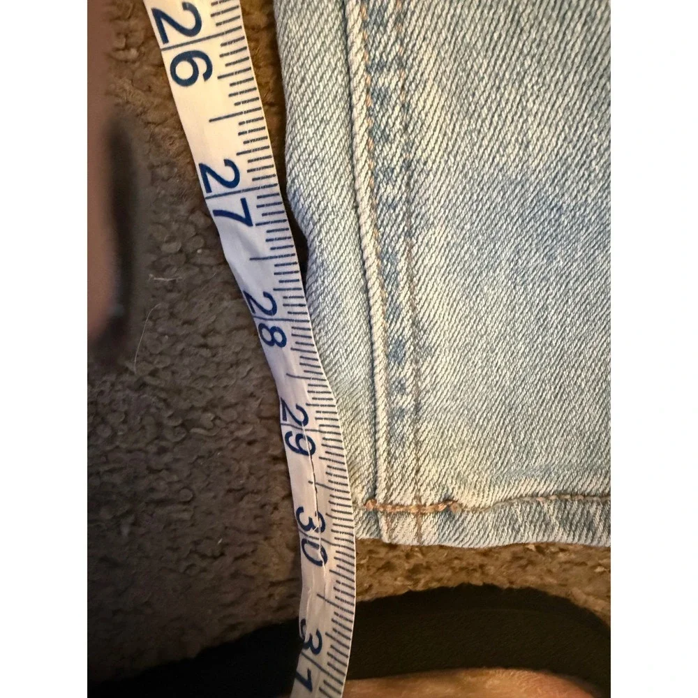 Old Navy High-Rise‎ Wow Flare Jeans Light Wash Size 4 Women's Denim